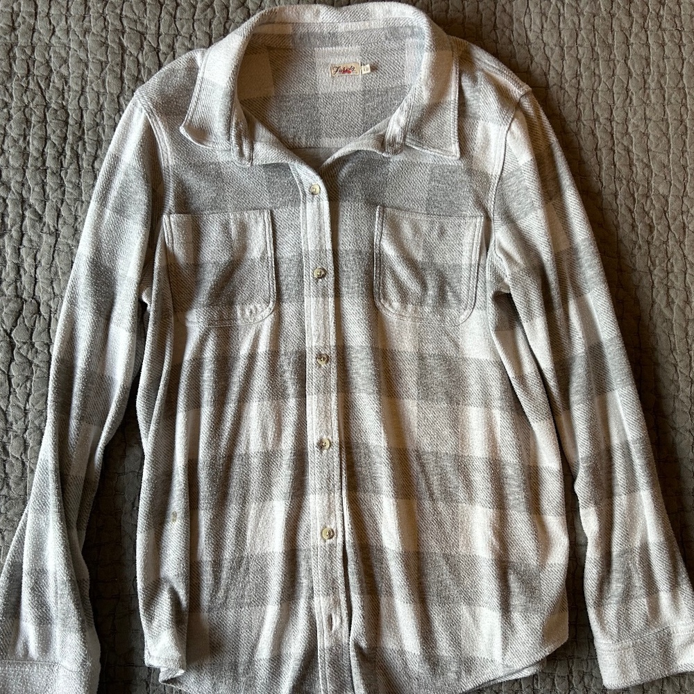 EUC Faherty Women's Legend Sweater Shirt - Light Gray / Buffalo